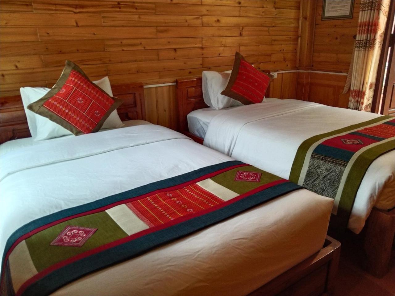 A Lin Homestay Bac Ha Екстериор снимка