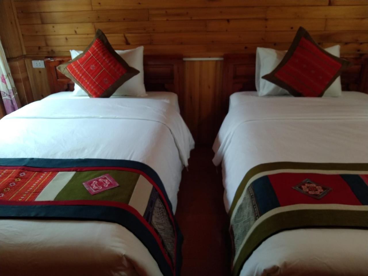 A Lin Homestay Bac Ha Екстериор снимка