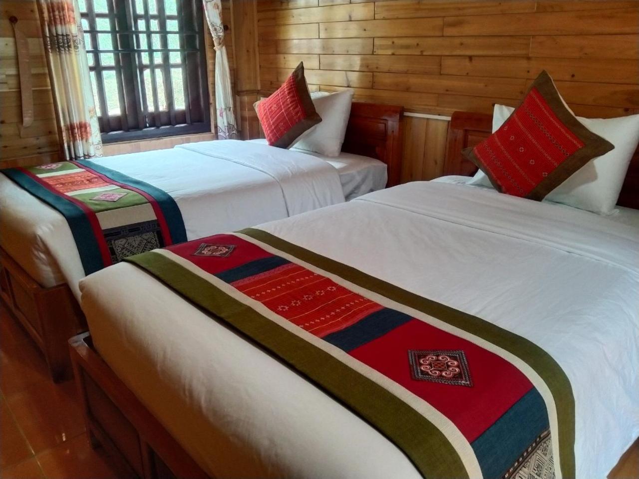 A Lin Homestay Bac Ha Екстериор снимка