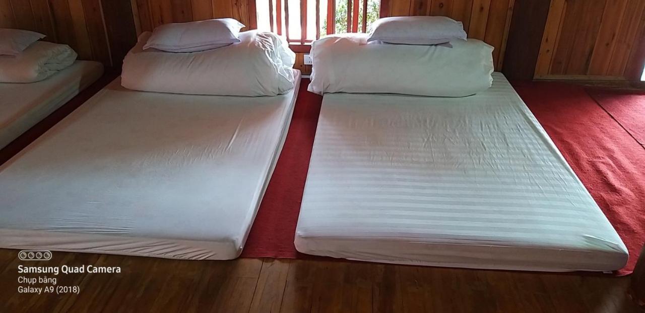 A Lin Homestay Bac Ha Екстериор снимка